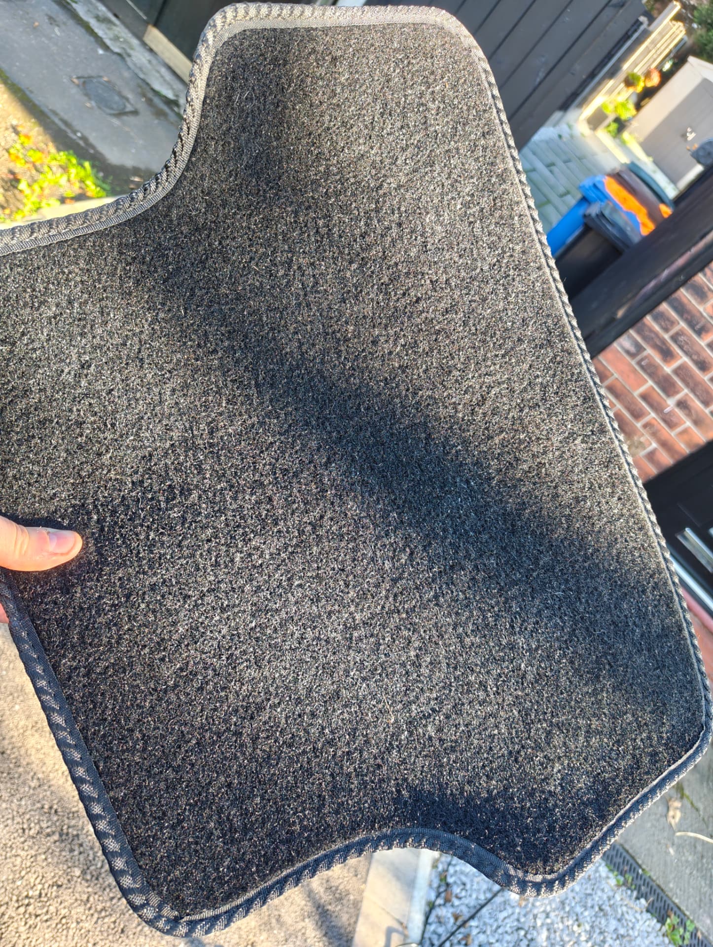 Golf removable carpet mat held up clean after extraction