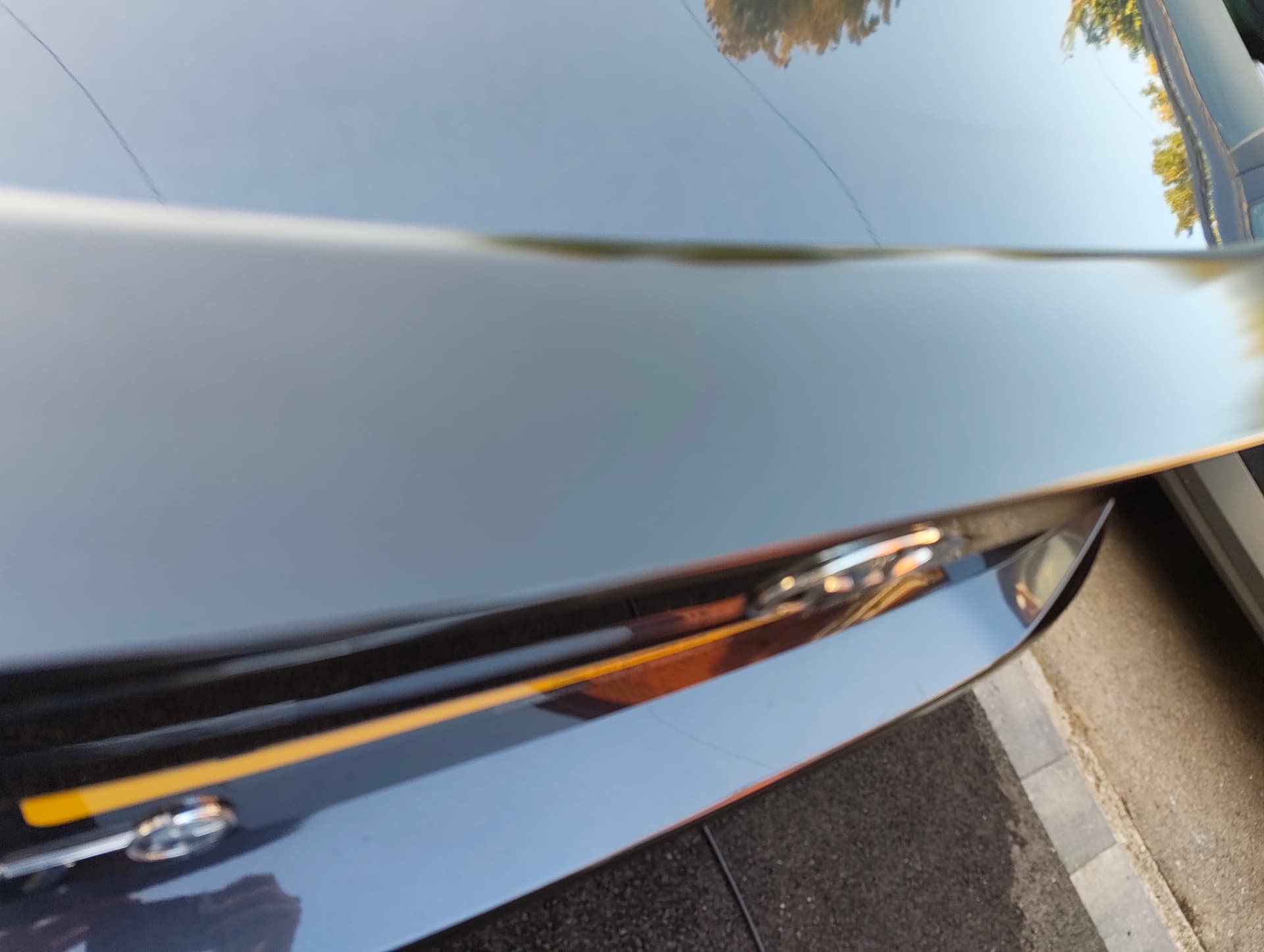 GT86 boot lid and spoiler with deep gloss after machine polishing