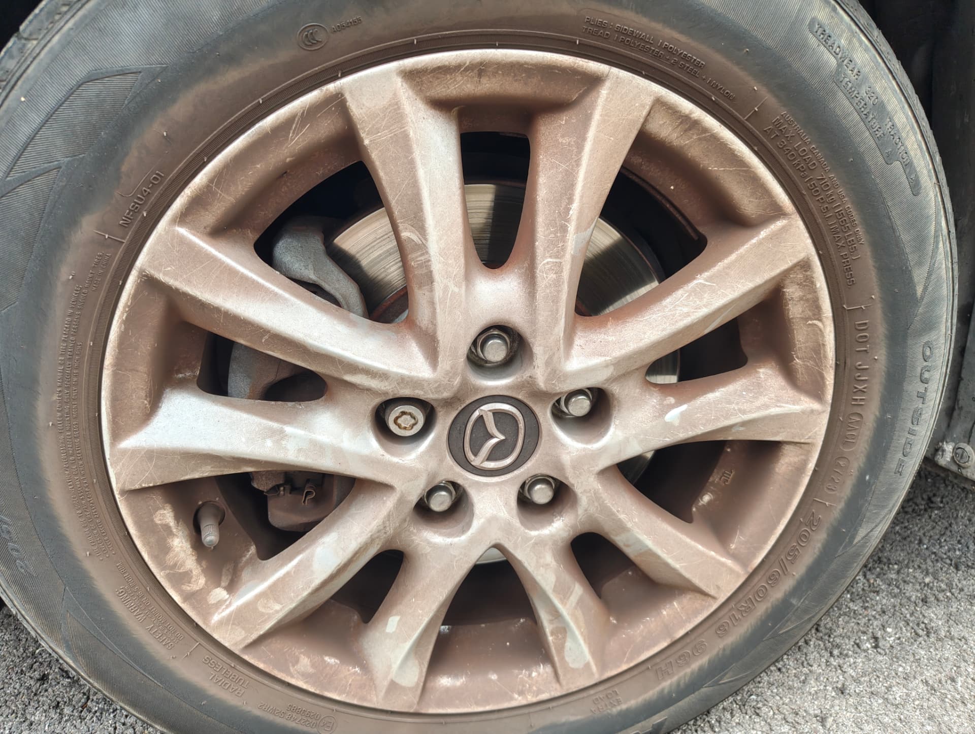 Alloy wheel condition during the detailing process